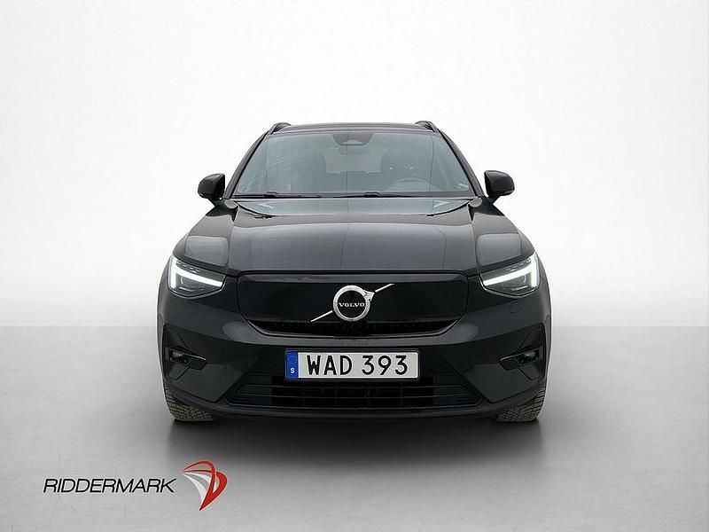 Begagnad Volvo XC40 Single Motor 175 kW (238 HK) 2022 Svart SUV