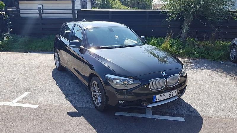 Begagnad BMW 116 Urban Line 116 HK (85 kW) 2012 Halvkombi