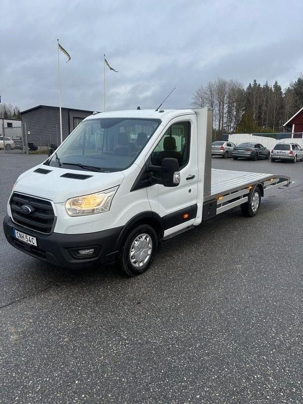 Vit Begagnad 2022 Ford Transit Pickup | 249 899 kr - Bild 1/4