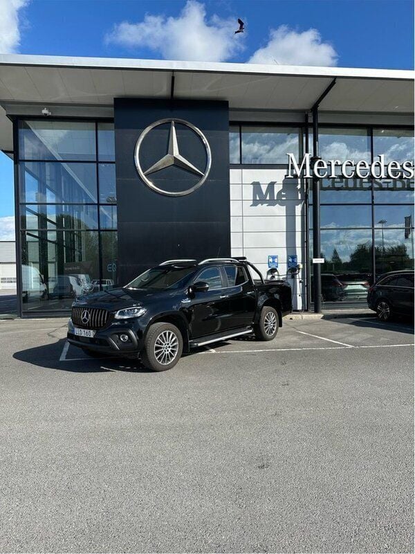 Svart Begagnad 2019 Mercedes X350 Pickup | 350 000 kr (Lite dyr) - Bild 1/4