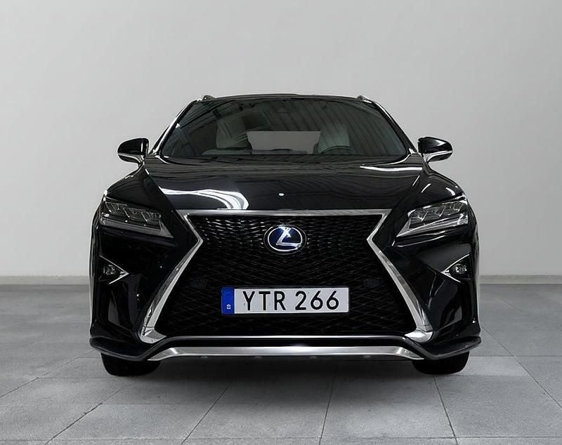 Begagnad Lexus RX450h Sport Line 313 HK (230 kW) 2017 Svart SUV