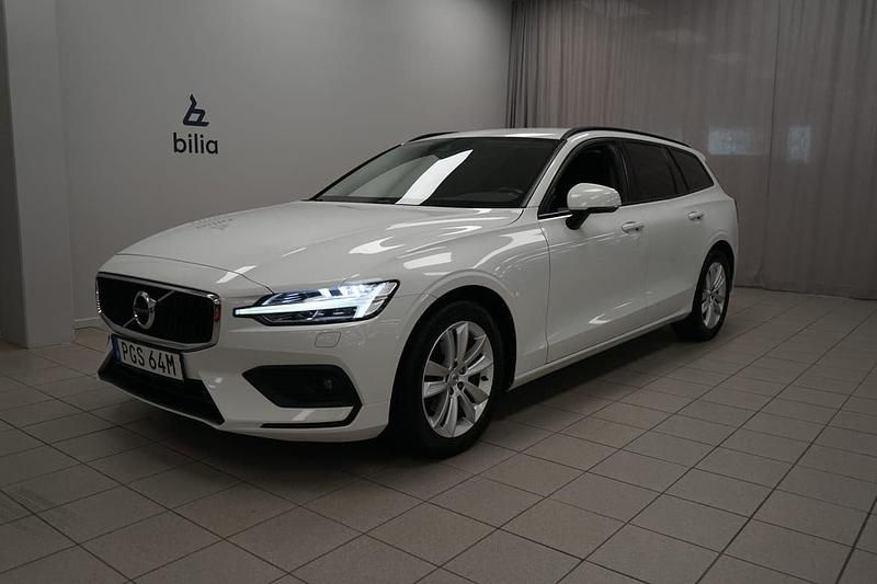 Vit Begagnad 2019 Volvo V60 Momentum Kombi | 249 900 kr (Marknadspris) - Bild 1/3