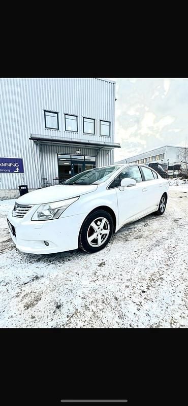 Begagnad Toyota Avensis Multidrive S 147 HK (108 kW) 2011 Sedan