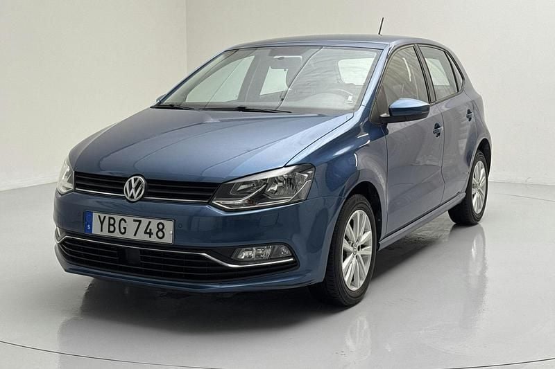 Blå Begagnad 2016 VW Polo | 118 800 kr (Marknadspris) - Bild 1/4