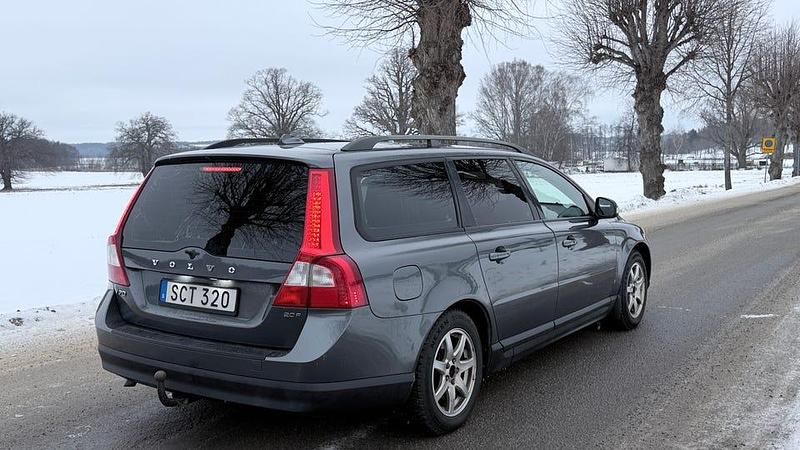 Begagnad Volvo V70 145 HK (106 kW) 2008 Kombi