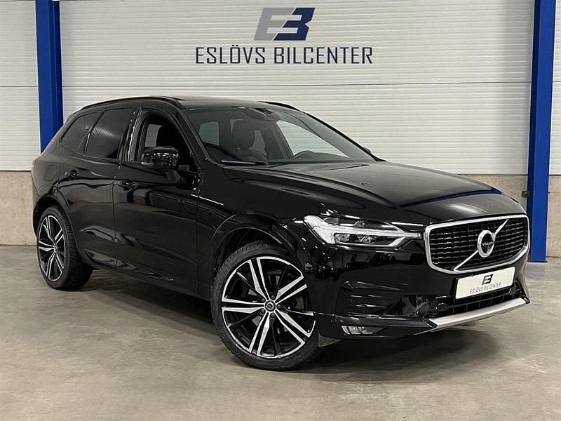 Svart Begagnad 2019 Volvo XC60 R-Design SUV | 389 990 kr (Marknadspris) - Bild 1/4