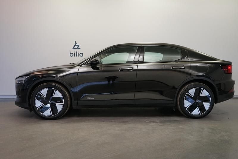 Begagnad Polestar 2 Plus 222 kW (303 HK) 2024 Svart Halvkombi