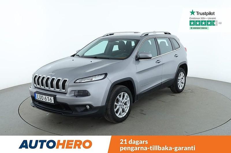 Grå Begagnad 2017 Jeep Cherokee Longitude SUV | 222 000 kr (Dyr) - Bild 1/4