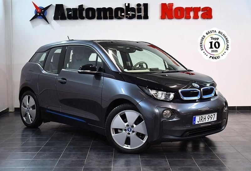 Grå Begagnad 2016 BMW i3 Comfort Edition Halvkombi | 129 900 kr - Bild 1/2