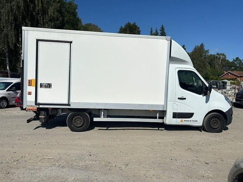 Begagnad Renault Master 163 HK (119 kW) 2016 Vit Van