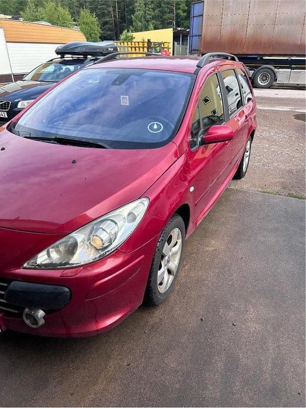 Röd Begagnad 2008 Peugeot 307 Kombi | 19 900 kr (Marknadspris) - Bild 1/4