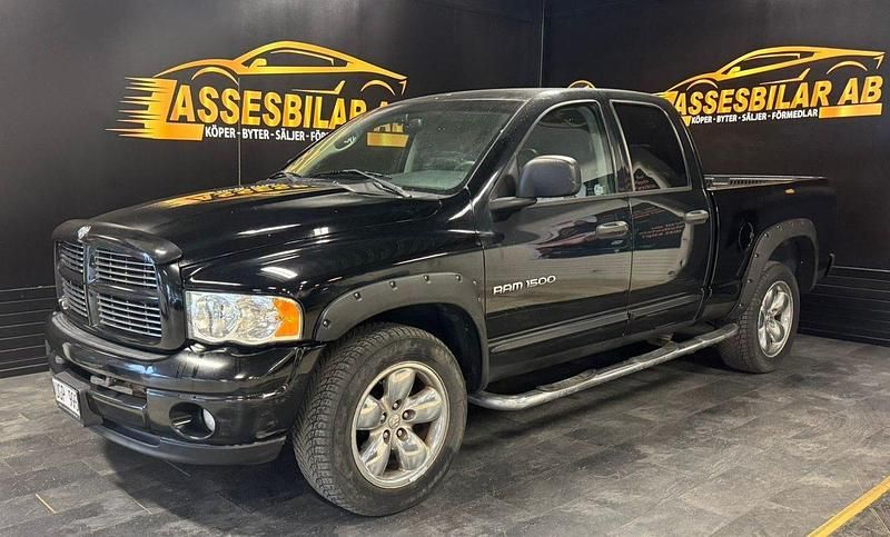 Svart Begagnad 2004 Dodge Ram Pickup | 139 900 kr (Marknadspris) - Bild 1/1