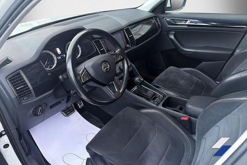 Begagnad Skoda Kodiaq Business Line 190 HK (139 kW) 2018 Vit SUV