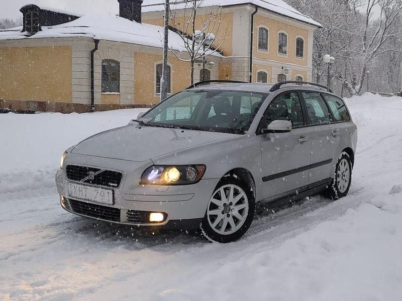 Begagnad 2006 Volvo V50 Kombi | 29 500 kr (Marknadspris) - Bild 1/4