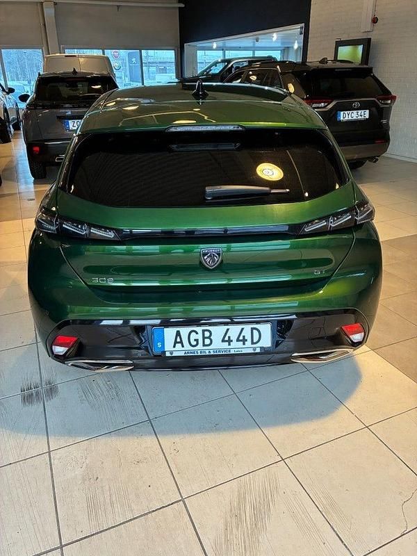 Begagnad Peugeot 308 GTi 131 HK (96 kW) 2022 Grön Halvkombi