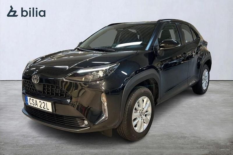 Begagnad Toyota Yaris Hybrid Active 117 HK (86 kW) 2025 Svart