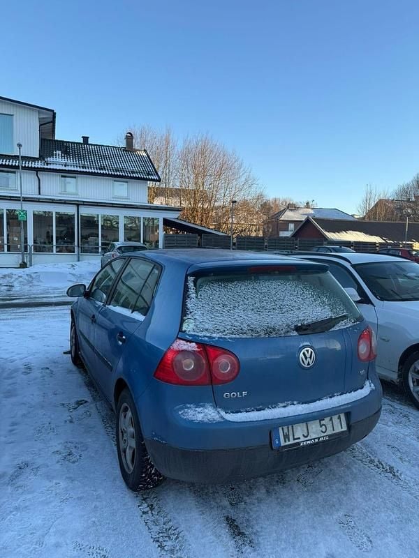 Begagnad VW Golf IV 102 HK (75 kW) 2005