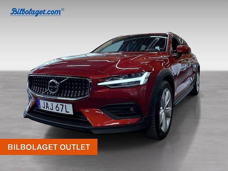 Begagnad 2023 Volvo V60 CC Kombi | 399 800 kr (Marknadspris) - Bild 1/4