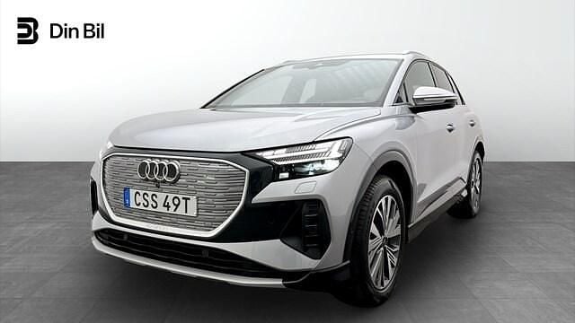 Begagnad Audi Q4 e-tron Premium 250 kW (340 HK) 2025 Florettsilver metallic SUV