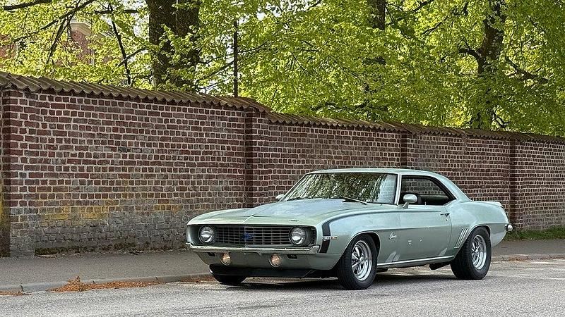 Ljusgrön Begagnad 1969 Chevrolet Camaro | 450 000 kr - Bild 1/4
