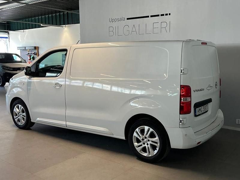 Begagnad Opel Vivaro-e Combi 100 kW (136 HK) 2021 Vit Van