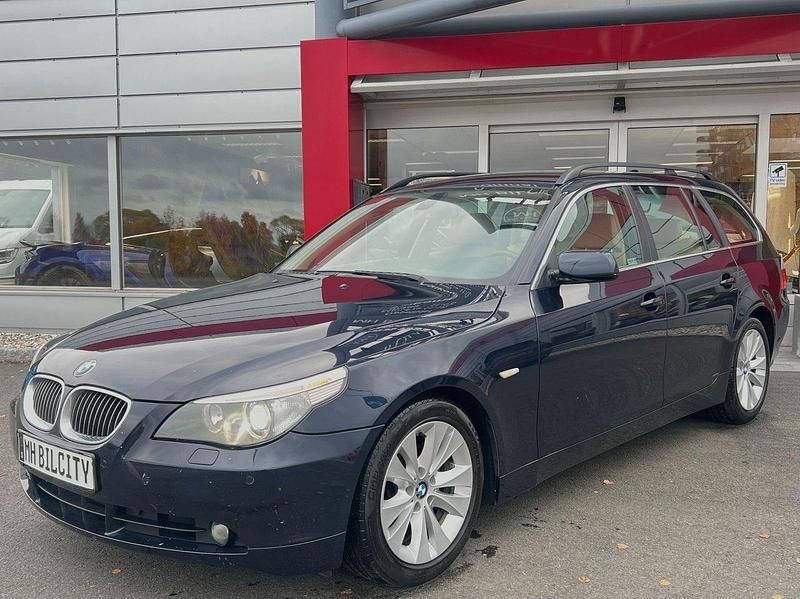 Begagnad 2006 BMW 525 Advantage Kombi | 68 900 kr (Dyr) - Bild 1/4