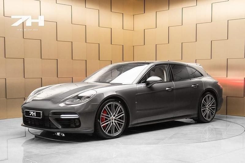 Begagnad Porsche Panamera Turbo Sport Turismo 549 HK (403 kW) 2018 Grå Sedan