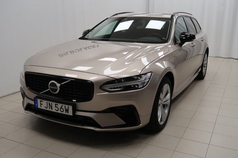 Ljusgrå (grå) Begagnad 2024 Volvo V90 Plus Kombi | 509 800 kr (Lite dyr) - Bild 1/4