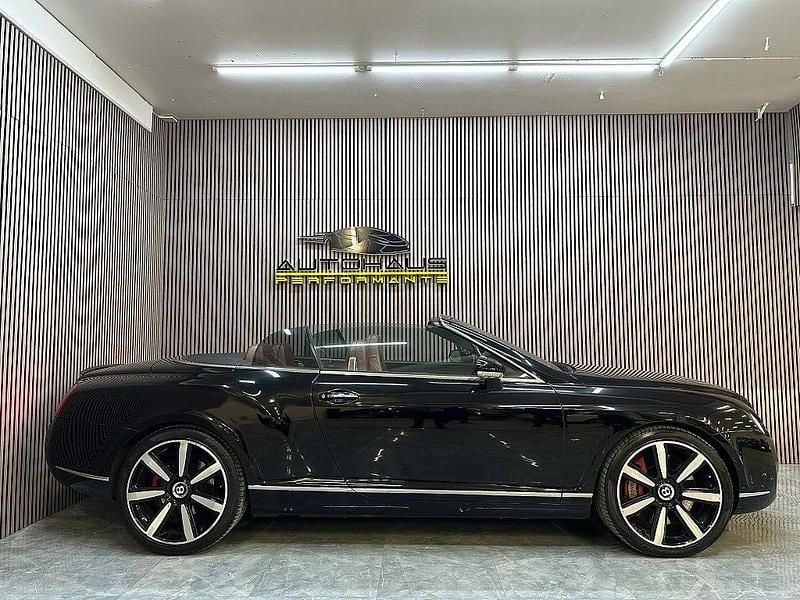 Begagnad Bentley Continental GT Convertible 560 HK (411 kW) 2007 Cab