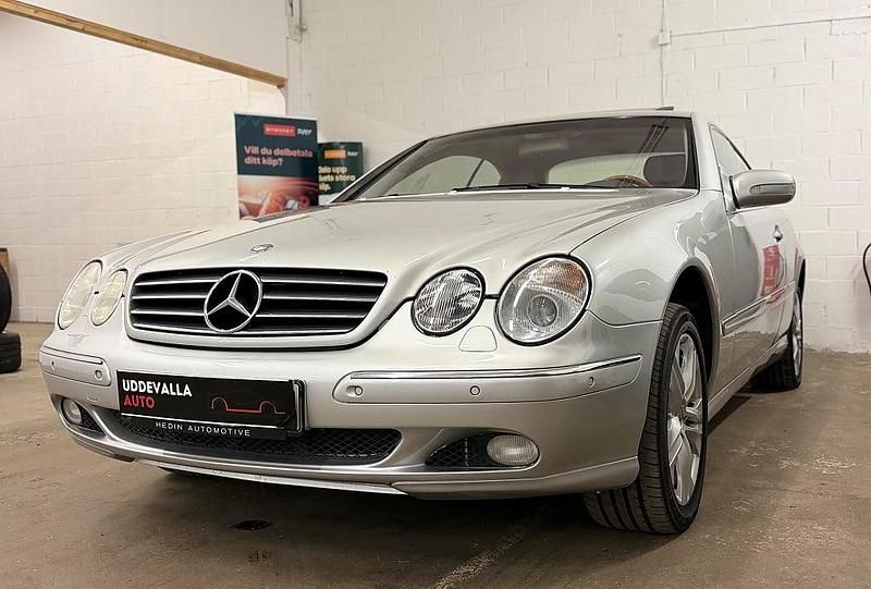 Begagnad Mercedes CL500 306 HK (225 kW) 2000 Silver Sportkupé