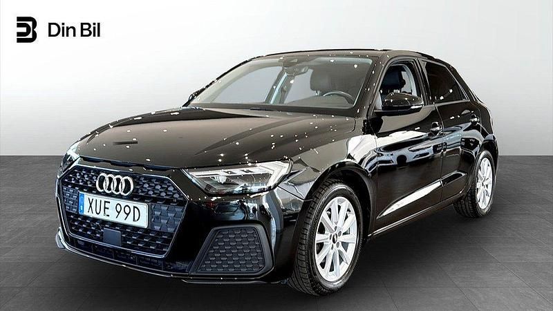 Svart Begagnad 2022 Audi A1 Proline Halvkombi | 224 000 kr - Bild 1/4