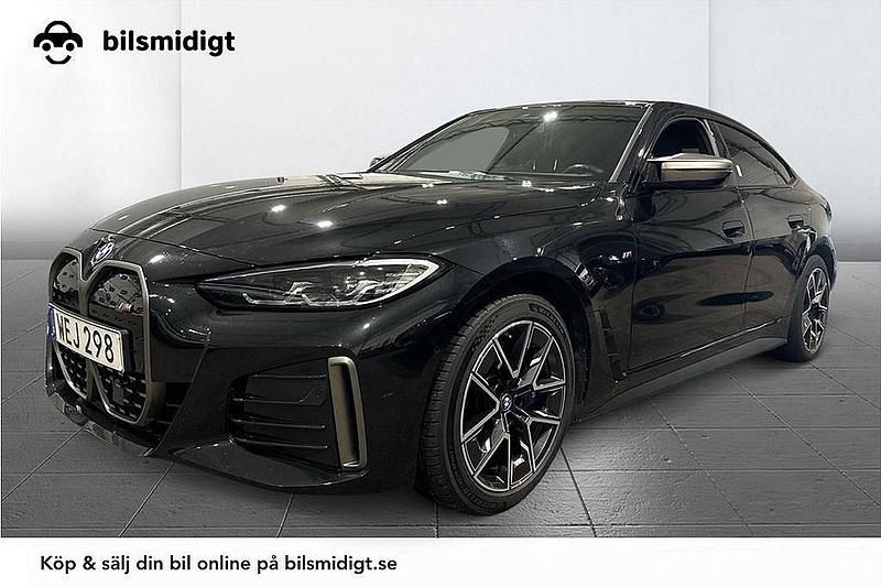Svart Begagnad 2022 BMW i4 M Sport Sedan | 488 800 kr (Bra pris) - Bild 1/3