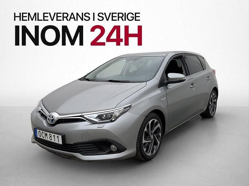 Begagnad Toyota Auris 2016 Grå