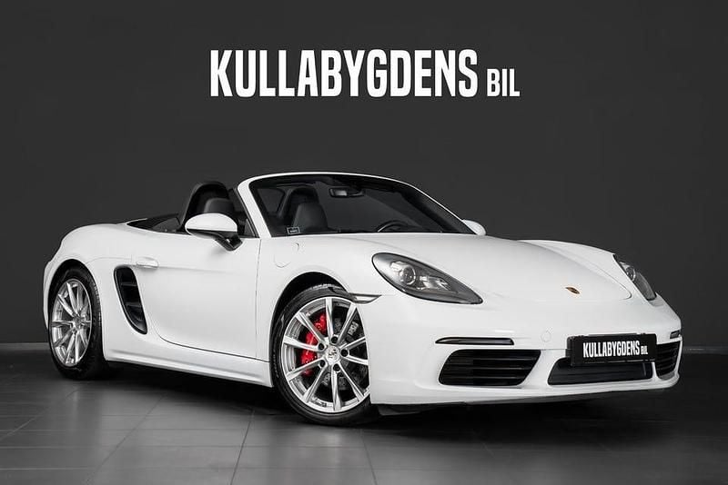 Vit Begagnad 2017 Porsche 718 Boxster S Sport Cab | 679 000 kr - Bild 1/4