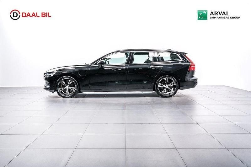 Begagnad Volvo V60 Inscription 340 HK (250 kW) 2020 Svart Kombi