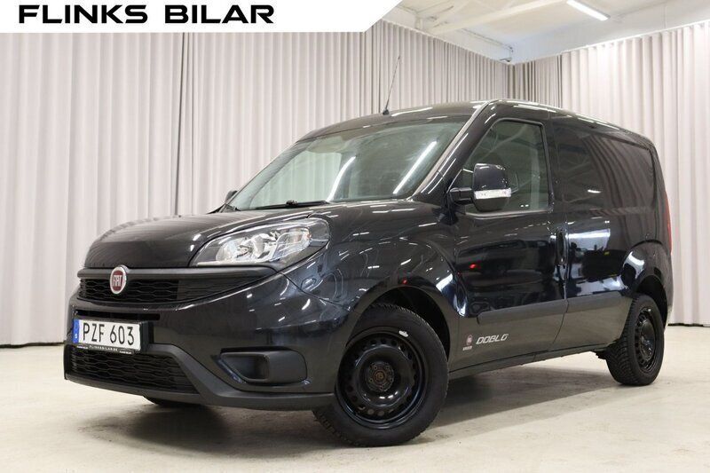 Svart Begagnad 2018 Fiat Doblò Minibuss | 89 900 kr (Marknadspris) - Bild 1/4