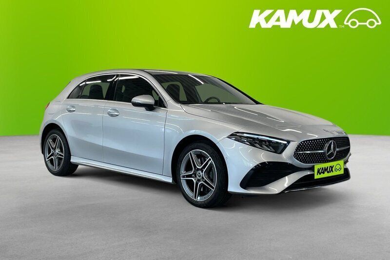 Silver (grå) Begagnad 2023 Mercedes A250 AMG Halvkombi | 348 900 kr (Marknadspris) - Bild 1/3