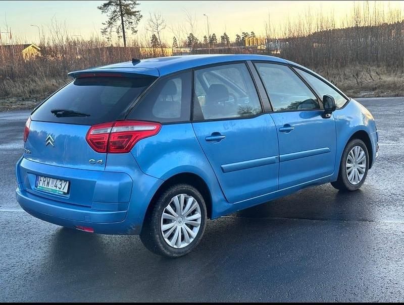 Begagnad Citroën C4 Picasso 125 HK (91 kW) 2007 Minibuss