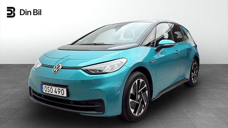 Grön (makena turquois metallic) Begagnad 2022 VW ID.3 Pro Performance Halvkombi | 289 900 kr (Lite dyr) - Bild 1/4
