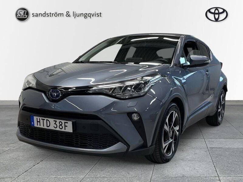 Grå Begagnad 2022 Toyota C-HR Edition SUV | 245 000 kr (Bra pris) - Bild 1/3