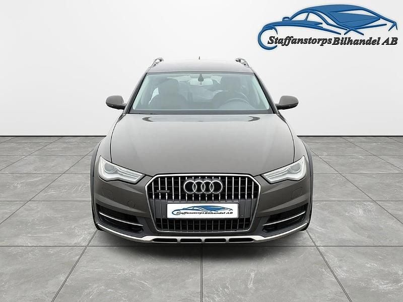 Begagnad Audi A6 Allroad Comfort 320 HK (235 kW) 2014 Grå Kombi