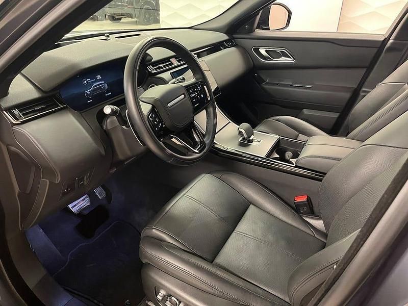 Begagnad Land Rover Range Rover Velar HSE Dynamic 404 HK (297 kW) 2024 Varesine blue metallic SUV