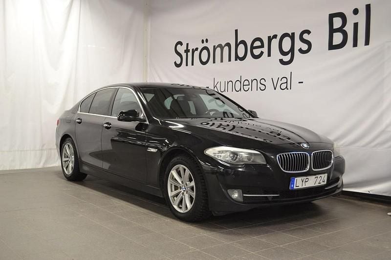 Svart Begagnad 2011 BMW 535 Sedan | 129 000 kr (Lite dyr) - Bild 1/4