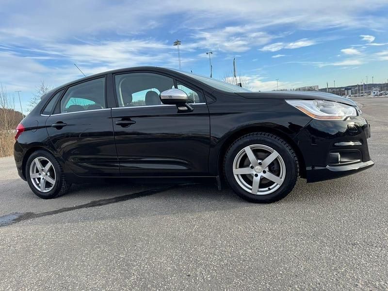 Begagnad Citroën C4 120 HK (88 kW) 2014