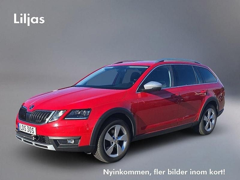 Röd Begagnad 2019 Skoda Octavia Scout Kombi | 249 000 kr (Marknadspris) - Bild 1/4