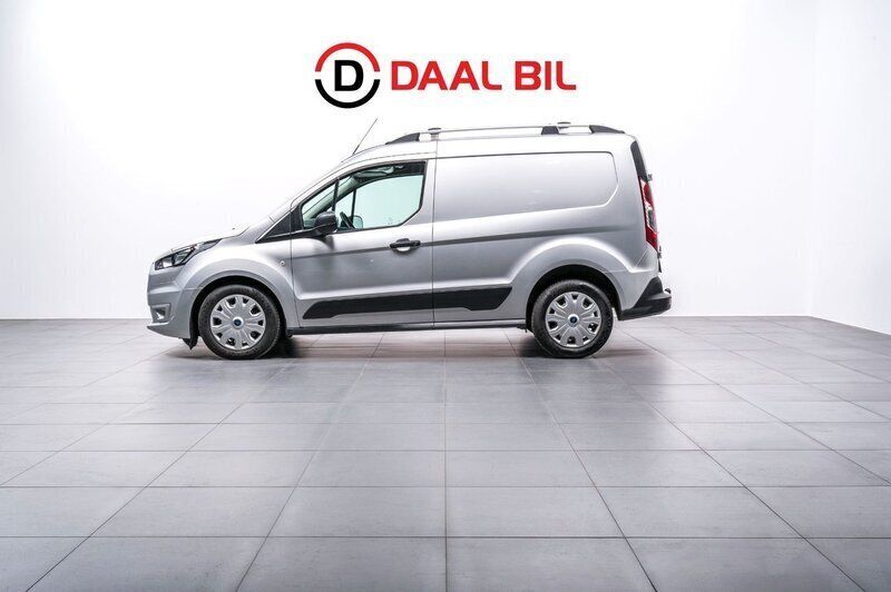 Grå Begagnad 2022 Ford Transit Trend Van | 234 700 kr (Bra pris) - Bild 1/4