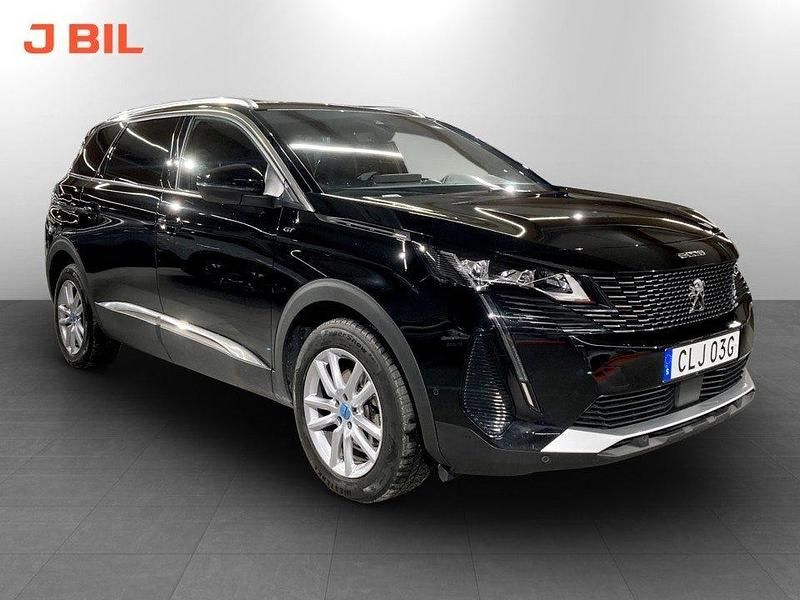 Svart Begagnad 2024 Peugeot 5008 GTi SUV | 319 900 kr (Marknadspris) - Bild 1/3