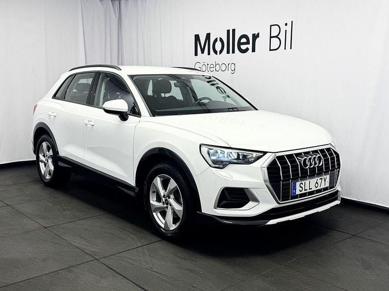 Arkonavit Begagnad 2023 Audi Q3 Advanced Plus SUV | 329 900 kr (Marknadspris) - Bild 1/4