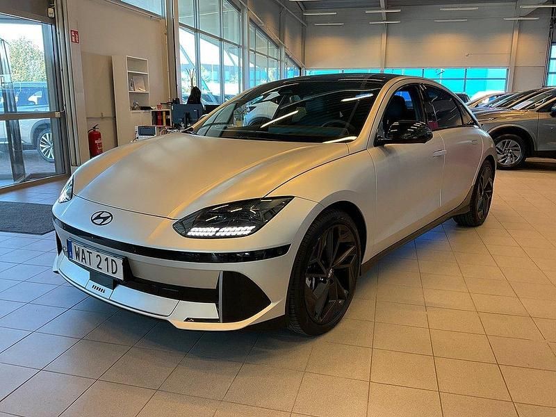 Gravity gold matt Begagnad 2023 Hyundai Ioniq 6 Edition Sedan | 468 000 kr - Bild 1/4