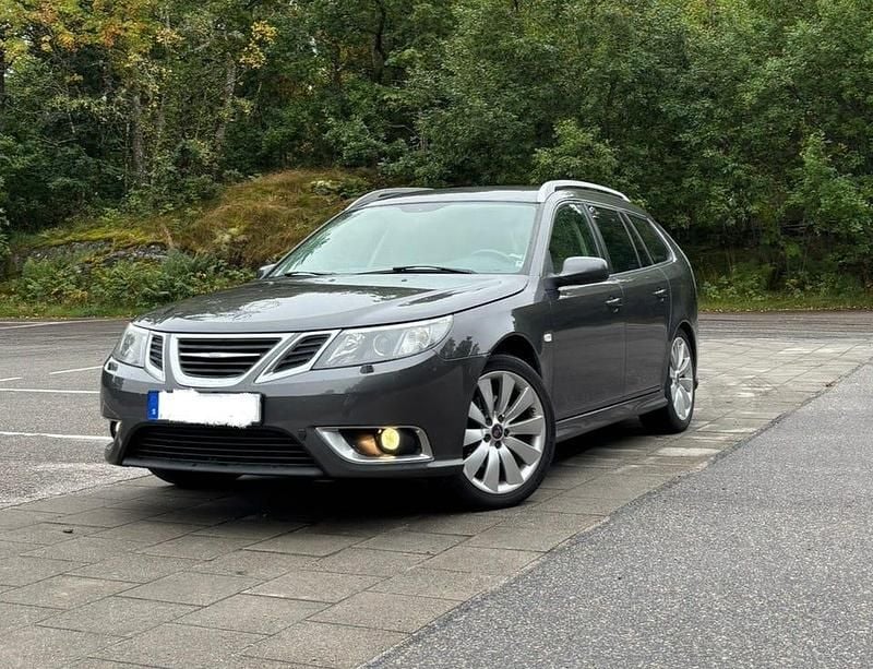 Begagnad 2009 Saab 9-3 Kombi | 67 000 kr (Dyr) - Bild 1/4